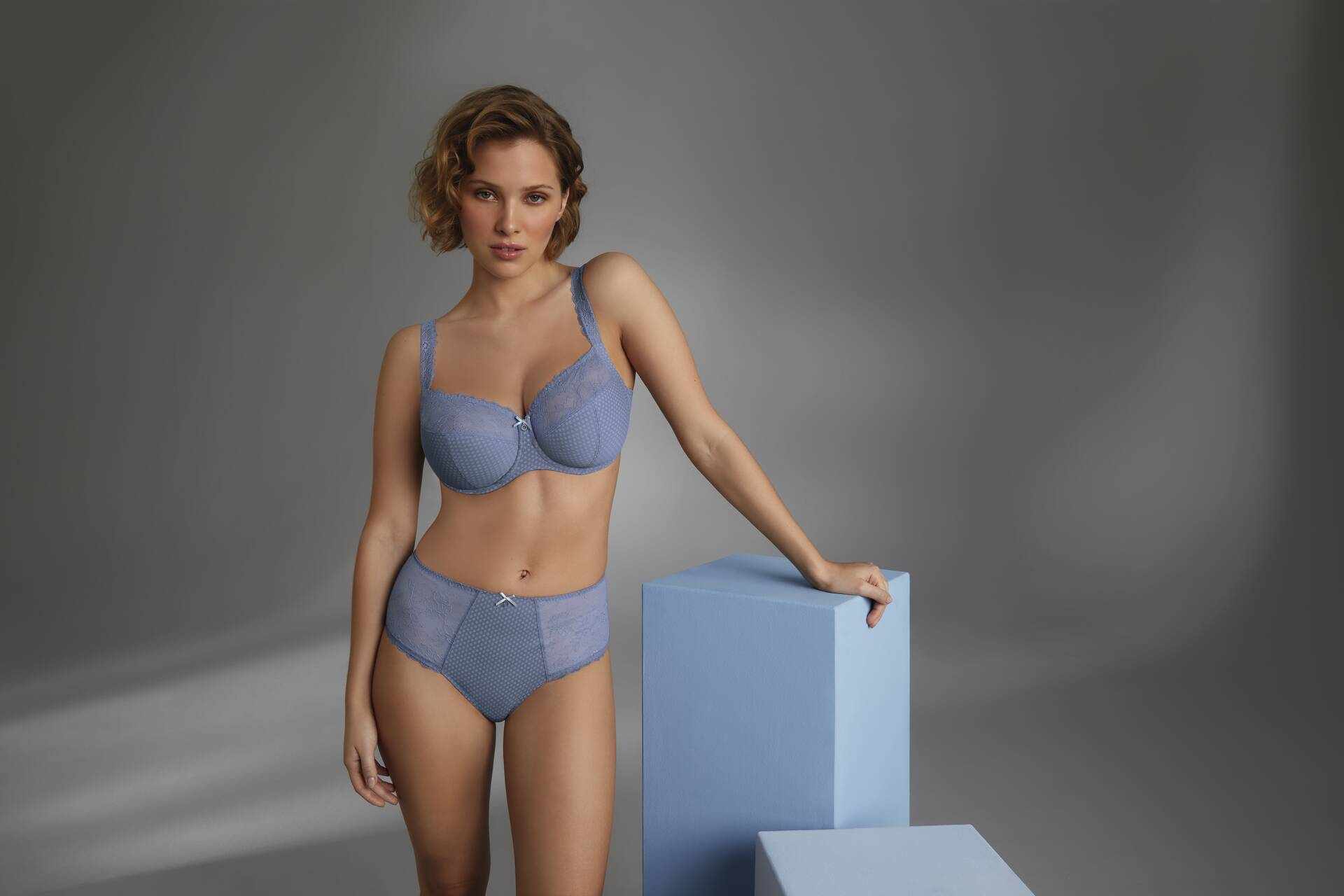 Reggiseno con ferretto per seni grandi 5295 rosa blu