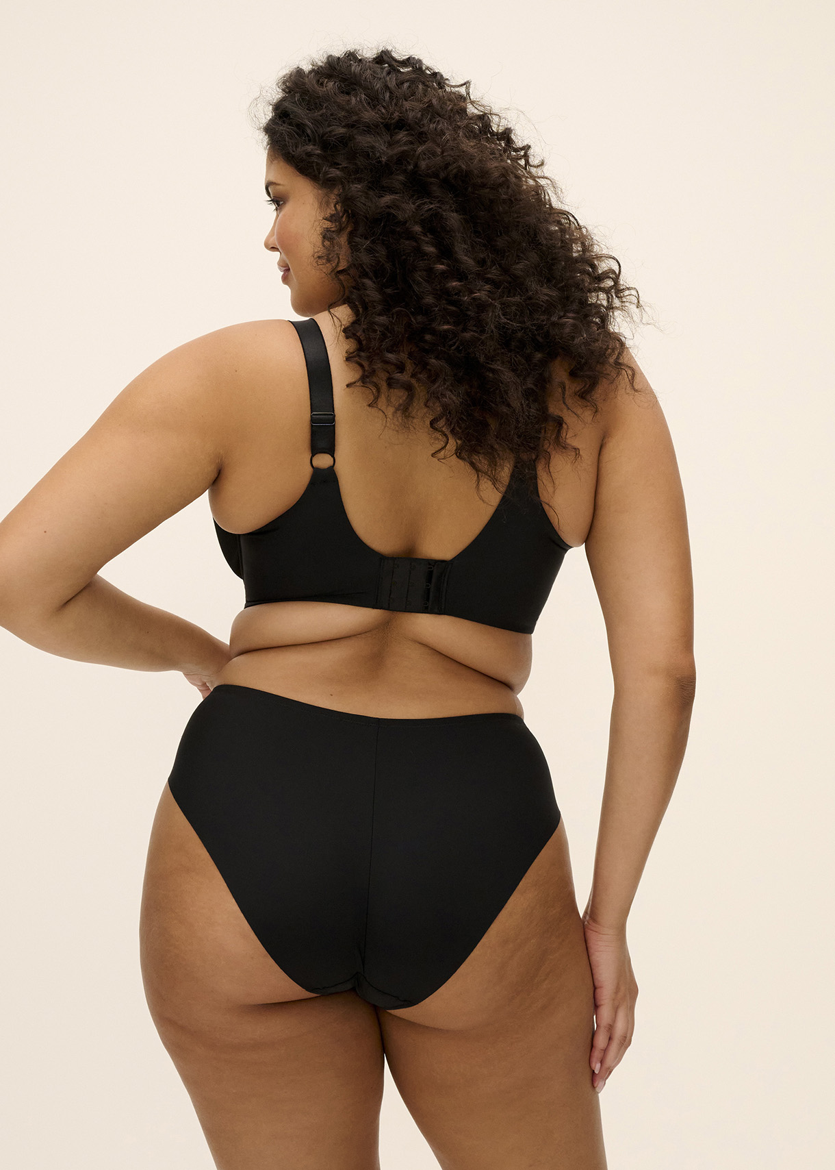 Reggiseno con ferretto  EL303705 jet nero